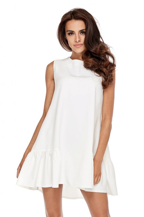 CM3506 Elegancka sukienka bez rękawów z falbanką - biała