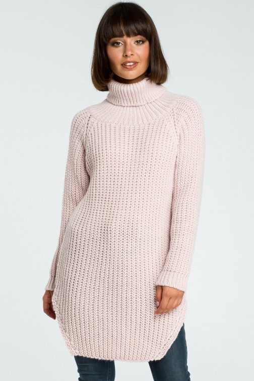 CM3826 Długi sweter z golfem - różowy