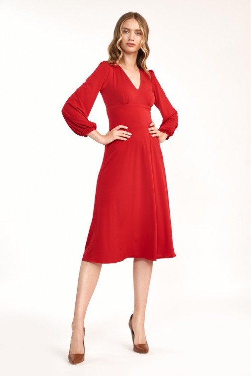 CM6104 Klasyczna trapezowa sukienka - czerwona