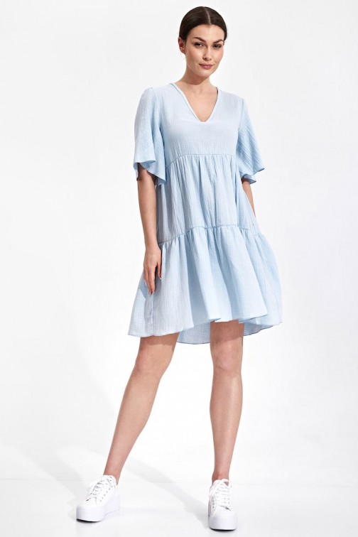 CM6724 Rozkloszowana sukienka mini z falbanami - błękitna