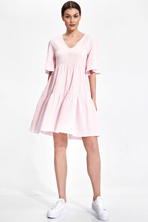 CM6724 Rozkloszowana sukienka mini z falbanami - różowa