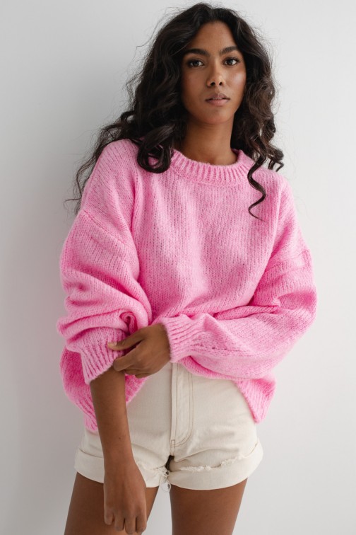 CM6737 Sweter oversize z bufiastymi rękawami - różowy
