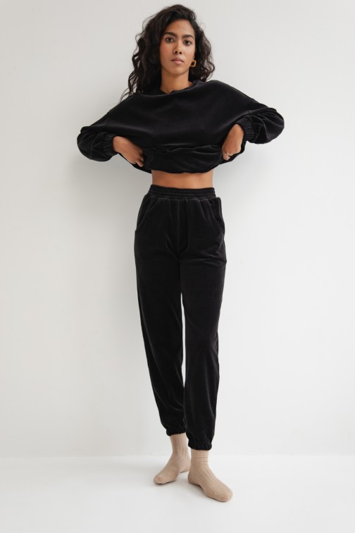 CM6804 Welurowe spodnie typu jogger - czarne